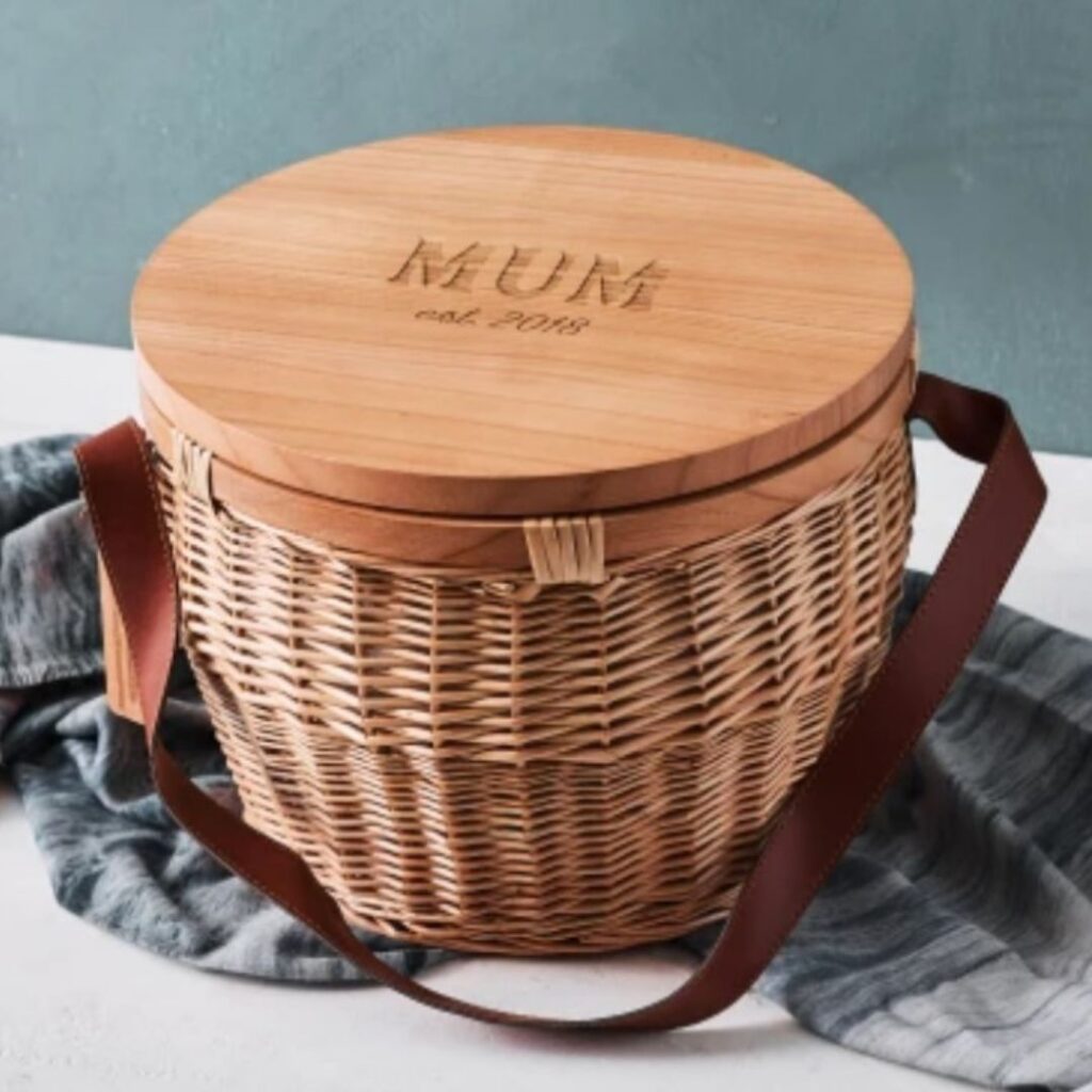 PERSONALISED ROUND WICKER PICNIC BASKET - MUM SINCE
