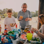 12 of the best picnic must-haves for parent-life!