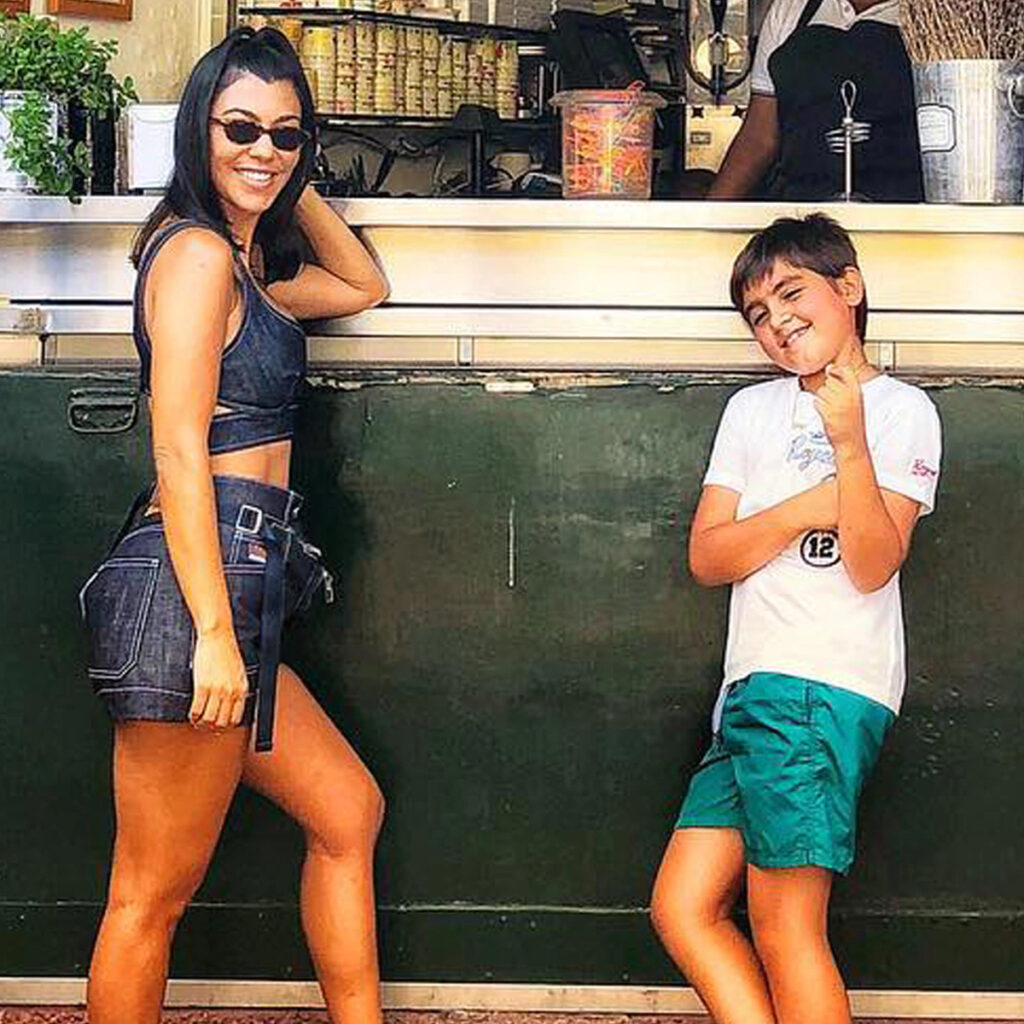 Kourtney Kardashian and mason Disick 