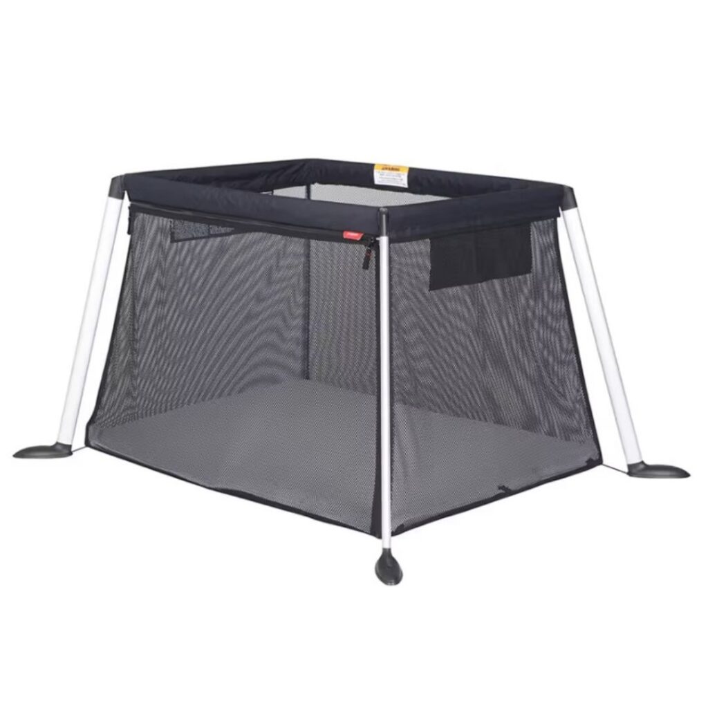 Traveller cot from Baby Bunting