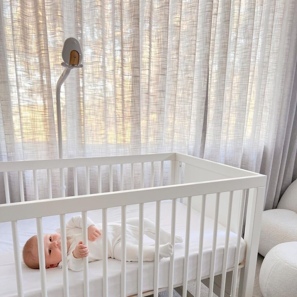 Keep baby's room cool in summer