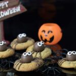 Halloween treats - chocolate spider cookies