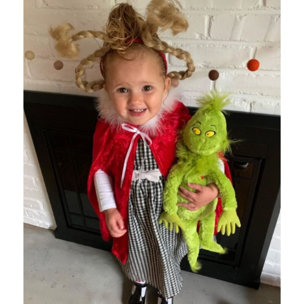 Cindy Lou Who Grinch DIY costume Halloween