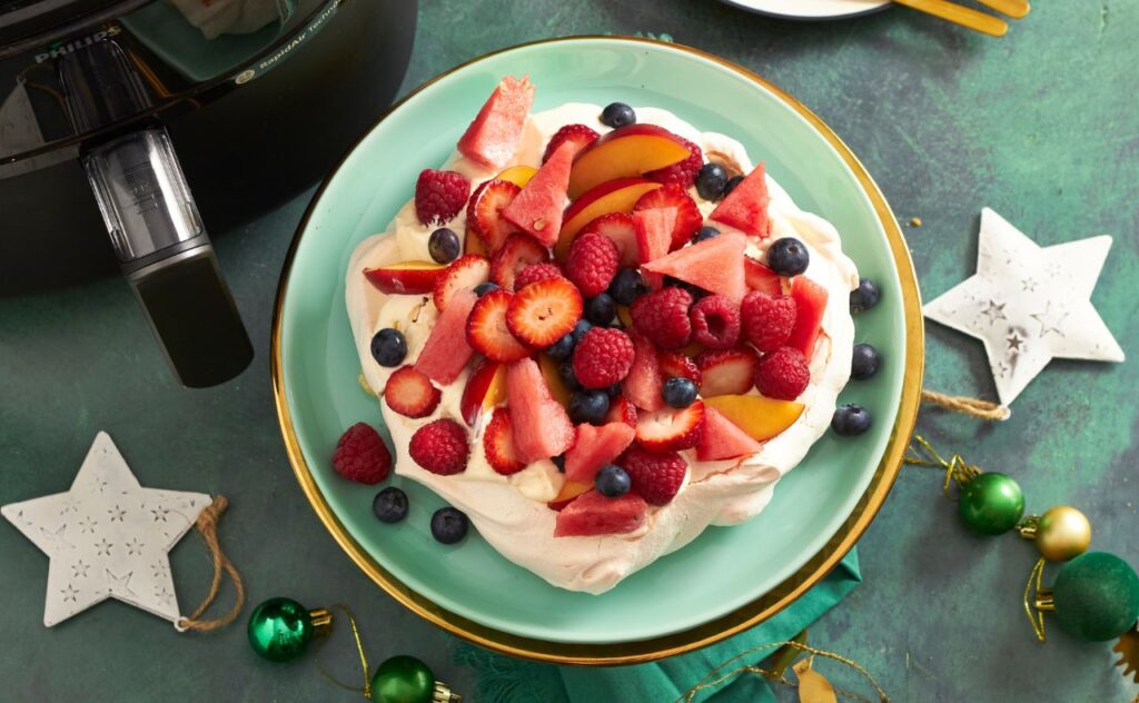 Air fryer Christmas pavlova