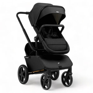 The Jiffle wagon 6 in1 Black stroller