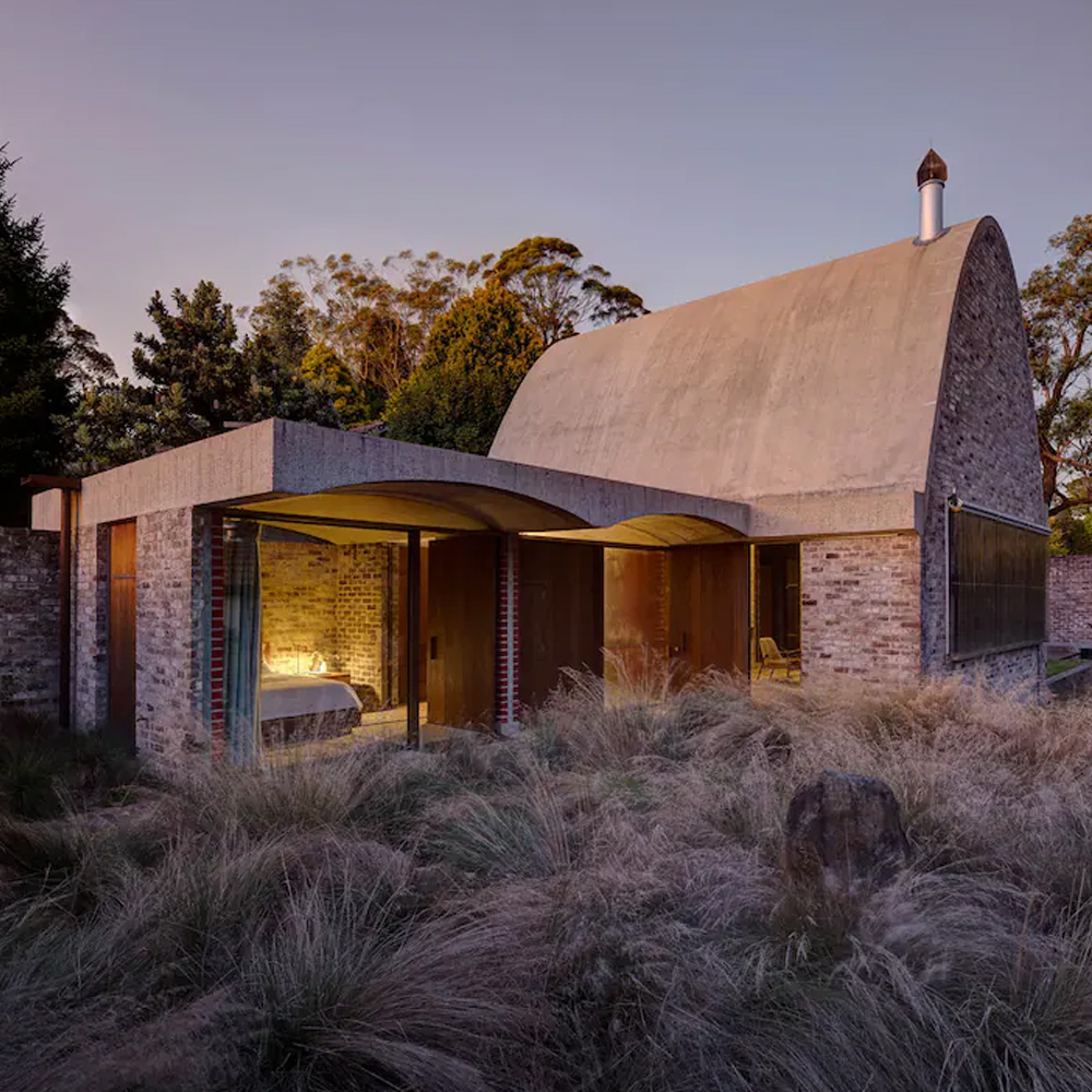 Night Sky: Award-Winning Architecture Blackheath AIRBNB